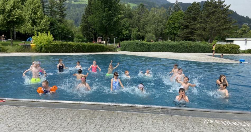 Schwimmen in Lienz